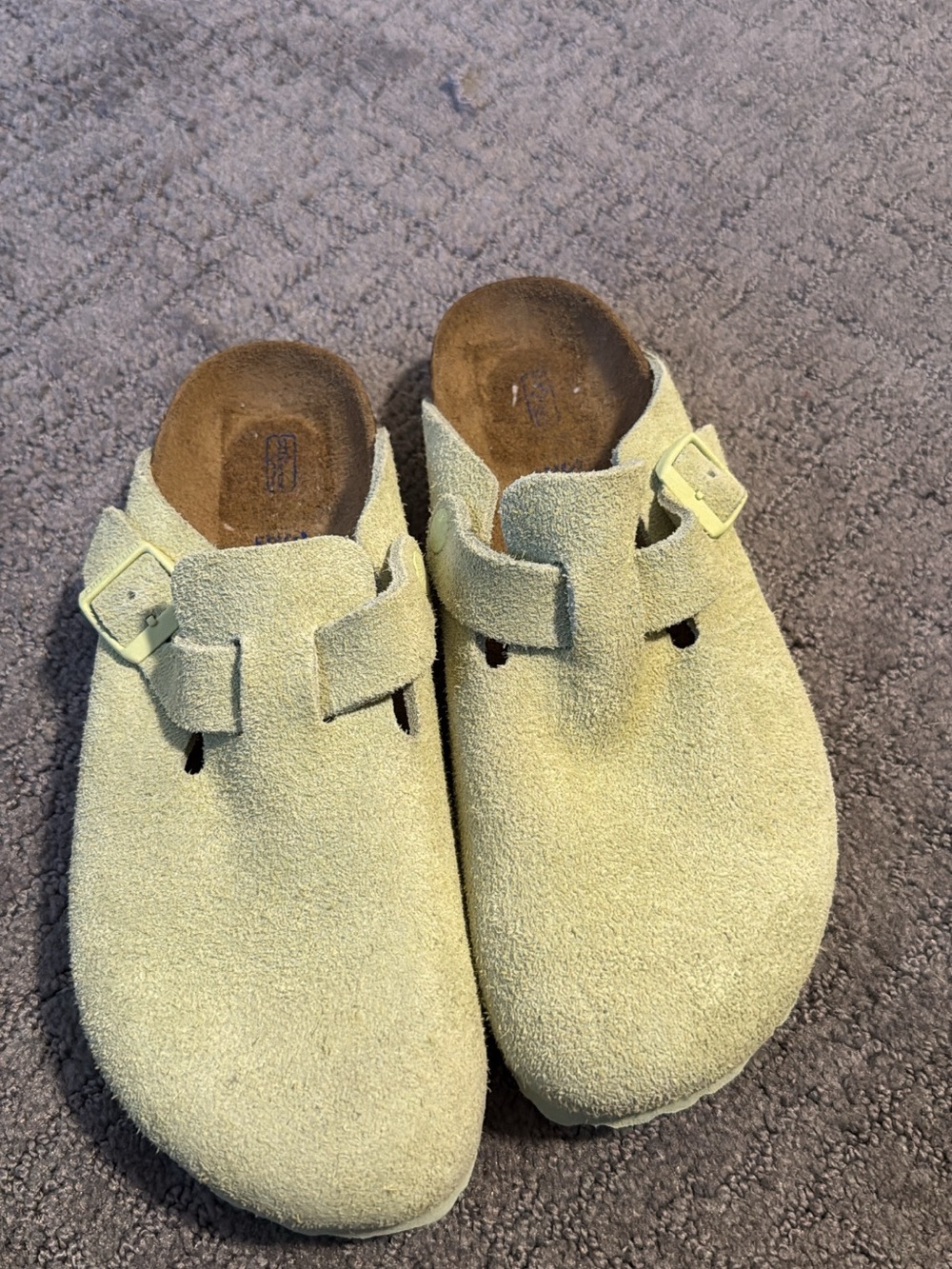 Birkenstock Boston Soft Footbed
Suede Faded Lime